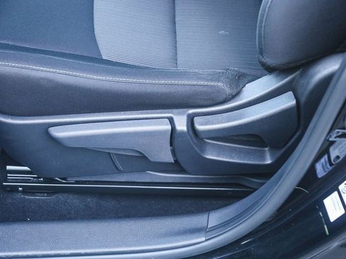 Used 2024 Nissan Sentra SV FWD image 20