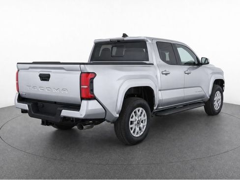 New 2026 Toyota Tacoma SR5 AWD/4WD image 4