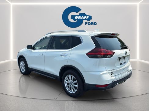 Used 2020 Nissan Rogue SV FWD image 10