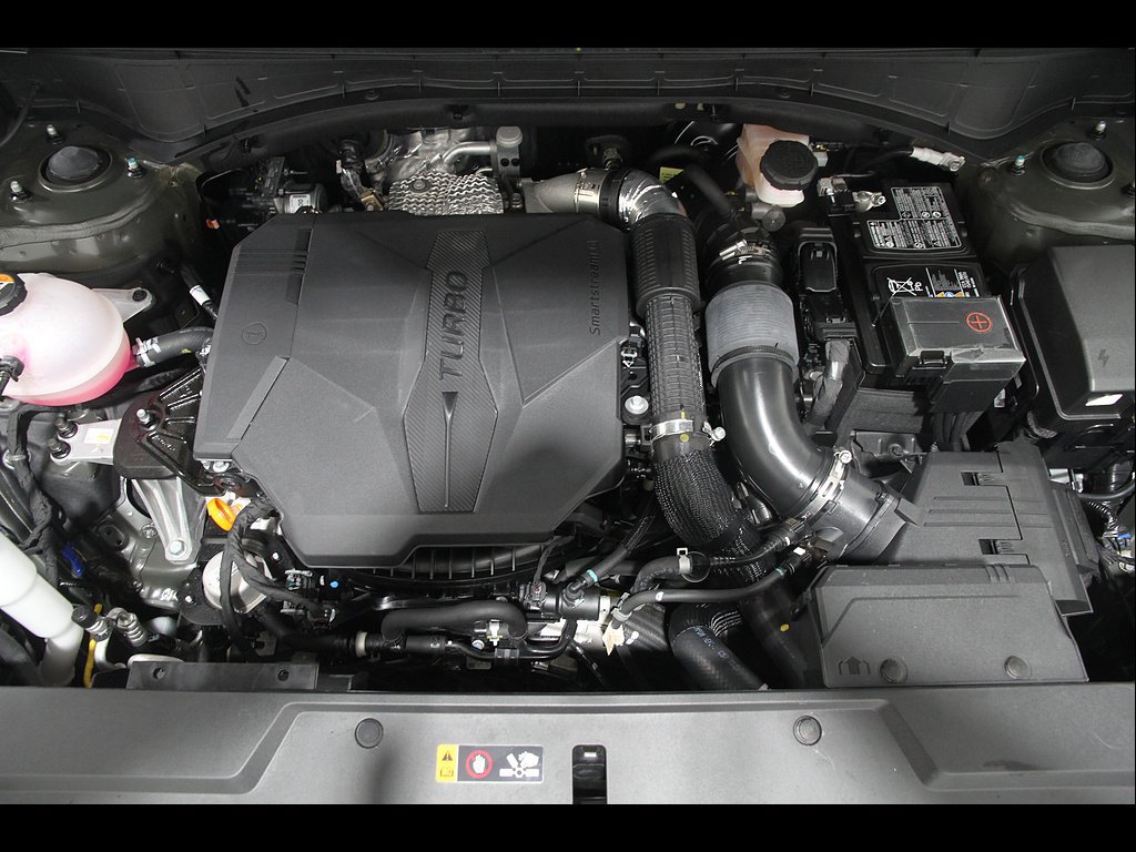 Certified 2024 Hyundai Santa Fe Limited AWD/4WD image 21