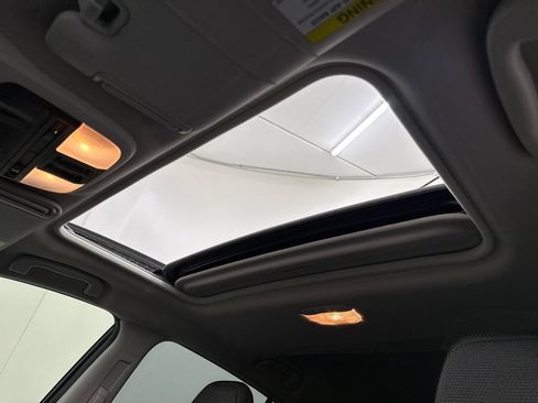 Certified 2024 Subaru Crosstrek 2.0i Premium AWD/4WD image 23