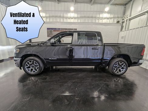 Used 2025 RAM 1500 Laramie image 27