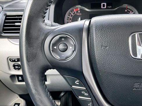 Used 2019 Honda Ridgeline RTL image 24