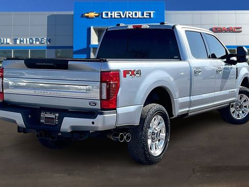 Used 2022 Ford F250 Platinum image 6