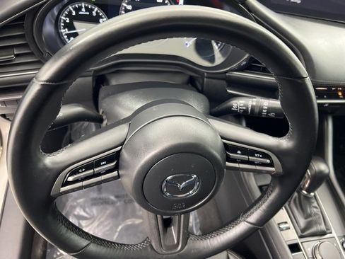 Used 2023 MAZDA MAZDA3 s image 21