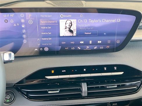 New 2026 Buick Enclave Preferred image 10