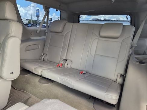Used 2018 GMC Yukon XL Denali w/ Open Road Package AWD/4WD image 18