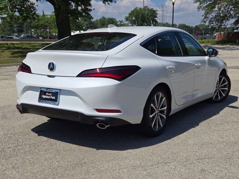 New 2025 Acura Integra Base image 13