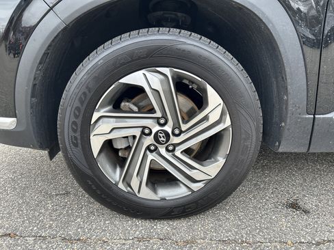 Certified 2023 Hyundai Santa Fe SEL w/ Premium Package image 12