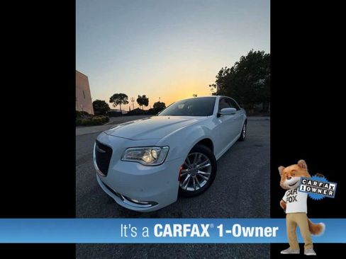 Used 2021 Chrysler 300 Touring L RWD image 20