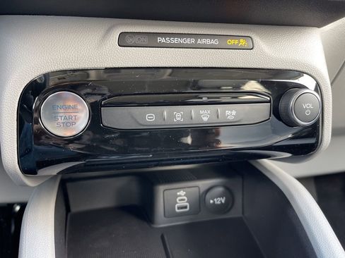 New 2026 Ford Escape SE image 10