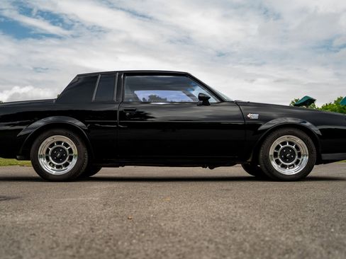 Used 1987 Buick Regal Coupe RWD image 22