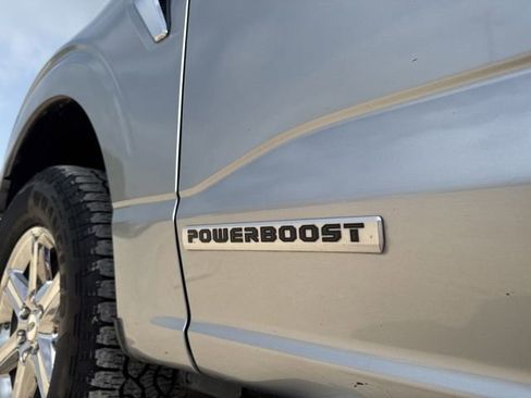Used 2025 Ford F150 XLT w/ Equipment Group 301A Standard AWD/4WD image 9