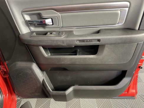 Used 2022 RAM 1500 Classic SLT AWD/4WD image 19