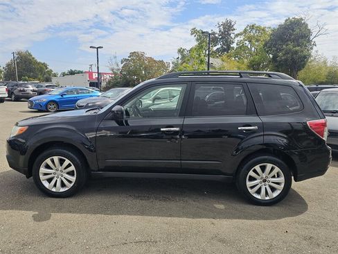 Used 2012 Subaru Forester 2.5X Premium image 3
