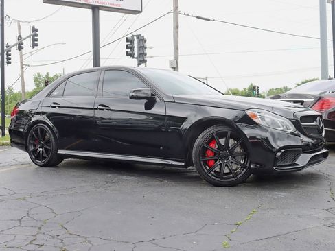 Used 2015 Mercedes-Benz E 63 AMG S-Model image 2