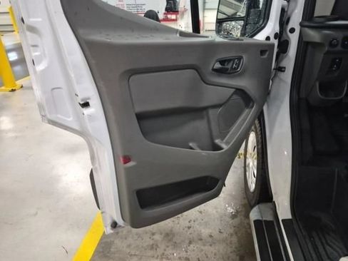 Used 2025 Ford Transit 250 Low Roof w/ Exterior Upgrade Package RWD image 11