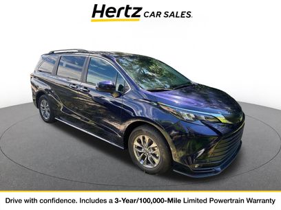 Used 2025 Toyota Sienna XLE