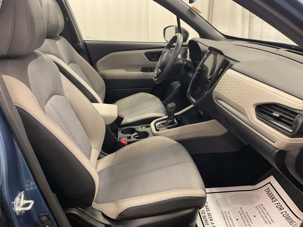 Used 2025 Subaru Forester Premium AWD/4WD image 25