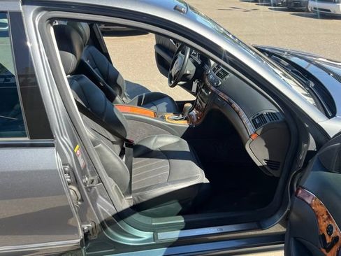 Used 2006 Mercedes-Benz E 55 AMG Sedan image 27