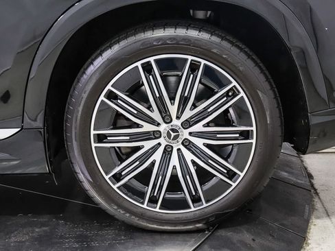 Used 2023 Mercedes-Benz EQS 580 4MATIC SUV image 10