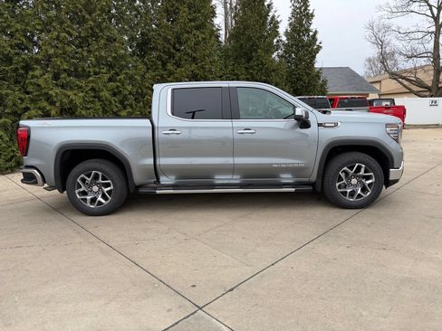 New 2026 GMC Sierra 1500 SLT w/ SLT Premium Plus Package AWD/4WD image 32