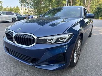Used 2024 BMW 330i Sedan w/ Premium Package RWD video 1