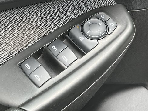 Used 2023 Chevrolet TrailBlazer LT image 17