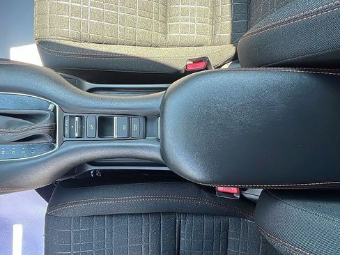 New 2027 Honda HR-V Sport image 22