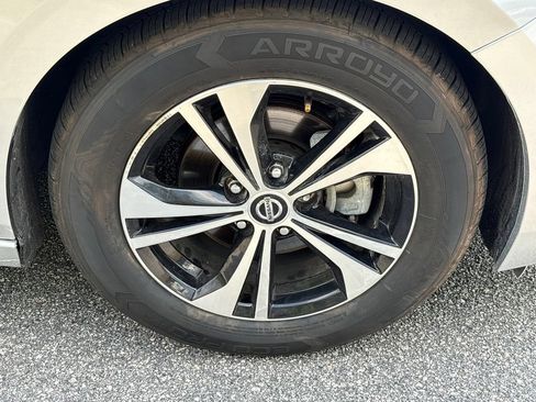Used 2023 Nissan Sentra SV w/ All-Weather Package FWD image 29