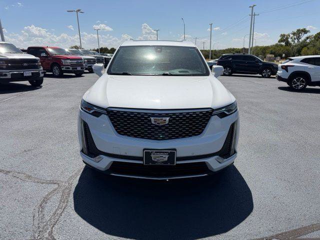 Used 2020 Cadillac XT6 Premium Luxury FWD image 2