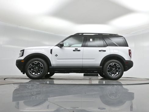 New 2026 Ford Bronco Sport Outer Banks AWD/4WD image 7