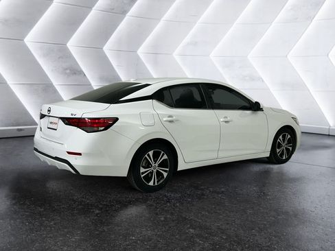 Used 2023 Nissan Sentra SV w/ All-Weather Package FWD image 4