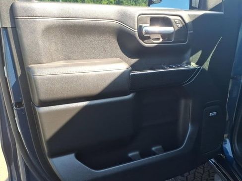 Used 2021 Chevrolet Silverado 1500 RST w/ Convenience Package II AWD/4WD image 24