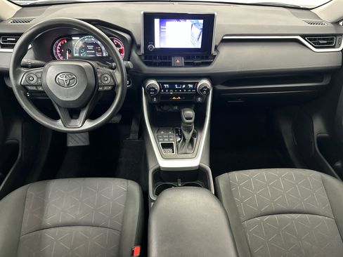 Used 2024 Toyota RAV4 XLE image 18