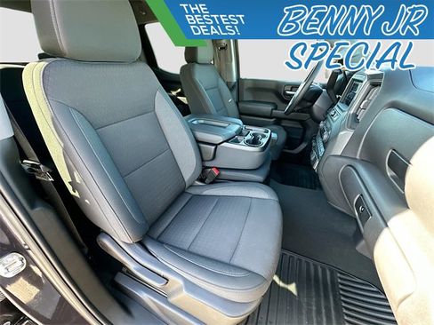 Used 2024 Chevrolet Silverado 1500 Custom Trail Boss w/ LPO, Dark Essentials Package image 26