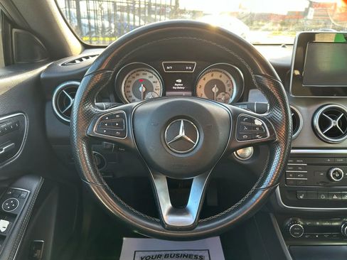 Used 2015 Mercedes-Benz CLA 250 image 20