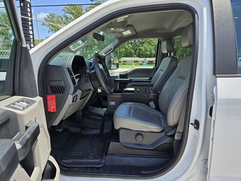 Used 2017 Ford F350 XL AWD/4WD image 16