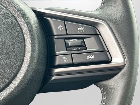 Certified 2025 Subaru Ascent Premium image 33