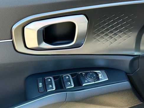 New 2026 Kia Sorento EX FWD image 18