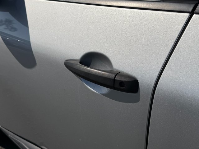 Used 2024 Nissan Rogue S AWD/4WD image 9