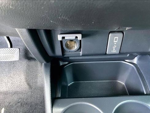 Used 2019 Honda Fit EX image 27