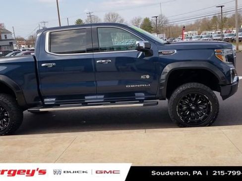 Used 2021 GMC Sierra 1500 Denali AWD/4WD image 11