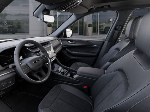 New 2026 Jeep Grand Cherokee Altitude image 22