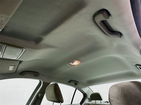 Used 2010 Honda Accord LX-P image 11