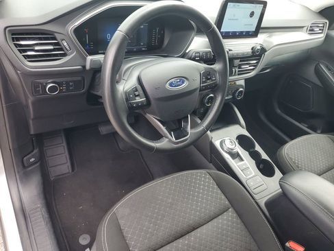 Used 2023 Ford Escape Active image 19