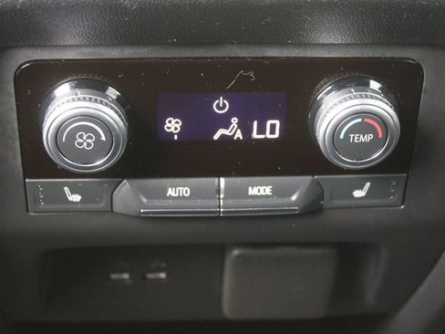 Used 2024 GMC Acadia AT4 w/ Super Cruise Package AWD/4WD image 29