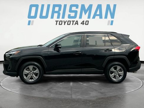 Used 2024 Toyota RAV4 XLE FWD image 4