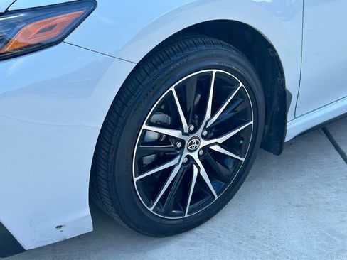 Certified 2024 Toyota Camry SE FWD image 9
