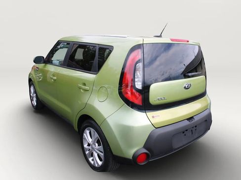 Used 2015 Kia Soul + FWD image 6